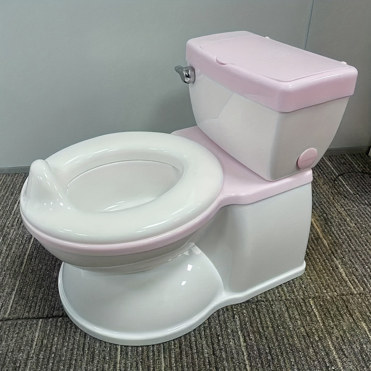 Realistic Toddler Potty Training Toilet with Flush Button & Anti-Slip Rubber Base, Detachable Baby Potty Chair with Splash Guard & Wipe Storage for Boys & Girls 18M+, Gray Blue & Pink