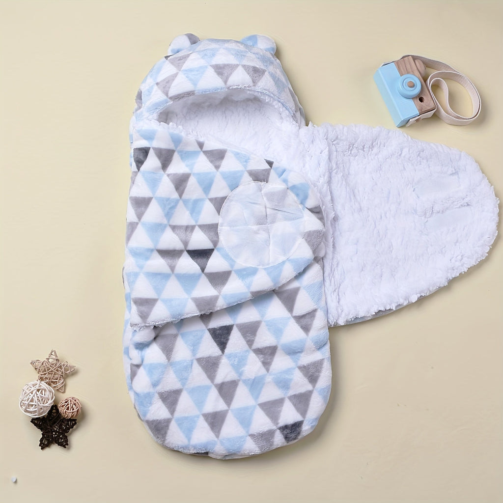 Newborn Flannel Baby Blanket, Soft Comfortable All-Use Autumn & Winter Outdoor Baby Blanket Towel for Infants, Gray Feather Blue Triangle & Pink Wave