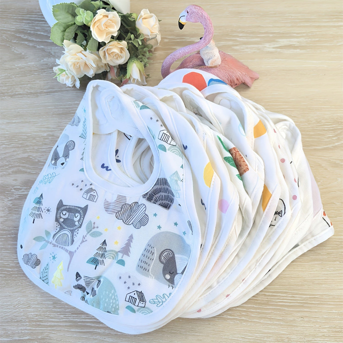 10-Piece Random Floral Pattern Gauze Baby Drool Bibs, Soft Muslin Feeding Bibs with Cute Floral Design for Infant Girls & Boys, Random Pattern Assortment